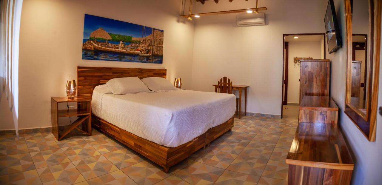 Hotel Punta Faro Isla Mucura Exterior photo